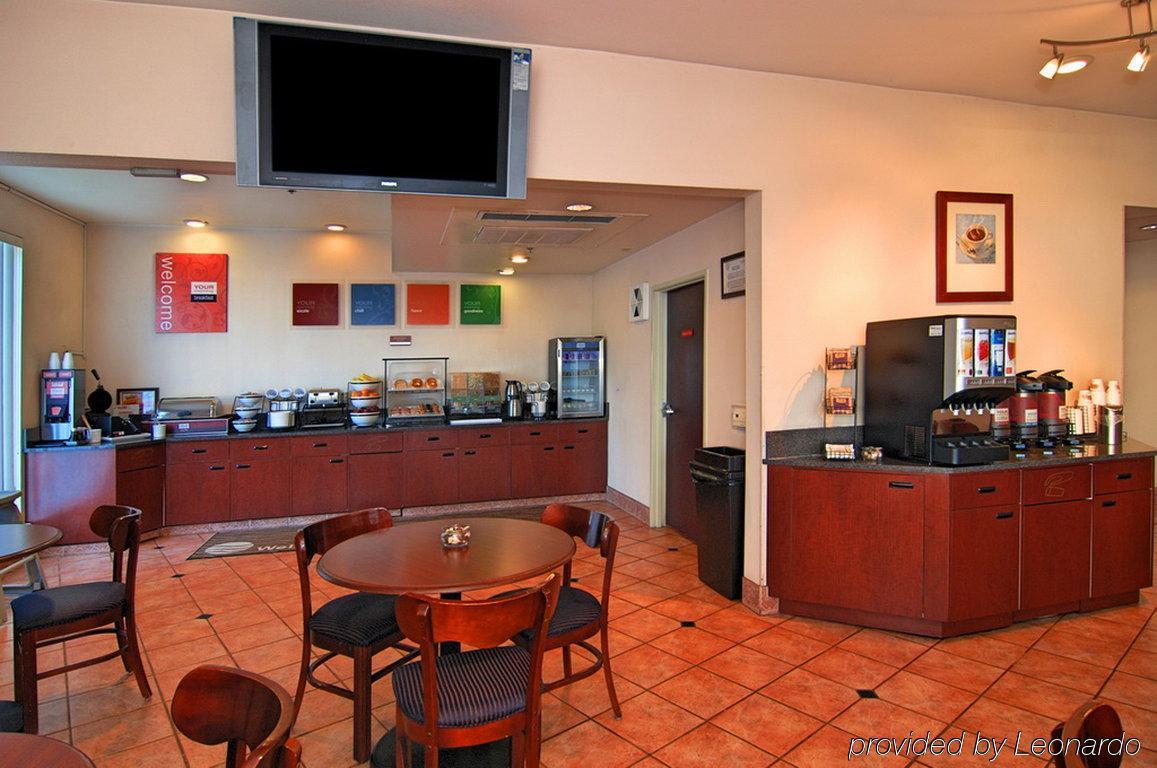 Quality Inn & Suites Fresno Northwest Екстериор снимка